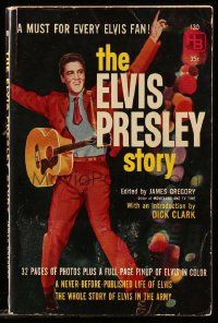 6x072 ELVIS PRESLEY STORY paperback book '60 with 32 pages of photos + full-page pin-up in color!