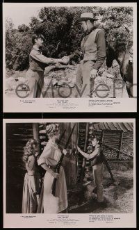 7a898 OLD YELLER 5 8x10 stills R74 Tommy Kirk, Dorothy McGuire, Disney's most classic canine!