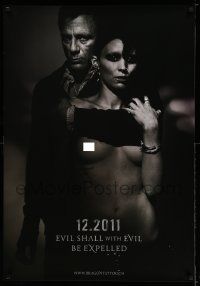 7b047 GIRL WITH THE DRAGON TATTOO teaser Swiss '11 Craig, very sexy Rooney Mara in title role!