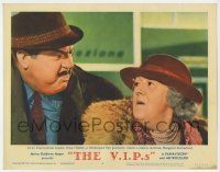 7c954 V.I.P.S LC #6 '63 flamboyant film producer Orson Welles meets Margaret Rutherford at airport!