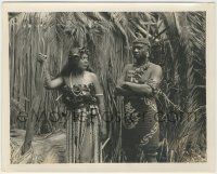 7d333 EDGAR THE EXPLORER 8x10 still '20 great close up of captured African king & his daughter!