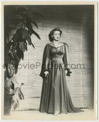 7d578 LETTER 8.25x10 still '40 classic image of fascinating & dangerous Bette Davis holding gun!