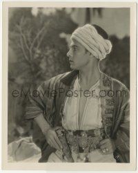 7d817 SON OF THE SHEIK deluxe 8x10 still '26 wonderful close up of Rudolph Valentino in costume!