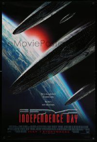7g728 INDEPENDENCE DAY style B advance 1sh '96 great image of alien ships coming to Earth!