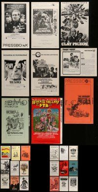7h078 LOT OF 20 UNCUT PRESSBOOKS '70s advertising images for a variety of different movies!