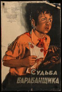 7j481 DRUMMER'S FATE Russian 17x26 '55 Manukhin art of very intense young boy with letter!