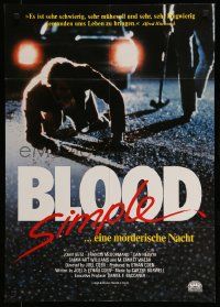 7r590 BLOOD SIMPLE German '85 Joel & Ethan Coen, creepy image of man laying in road!