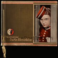 7s018 HAUS BERGMANN FARB-FILMBILDER German 10x12 cigarette card album '30s with 208 color portraits!