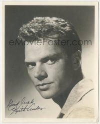 7x0795 KEITH ANDES signed deluxe 8x10 still '50s intense head & shoulders c/u looking over shoulder!