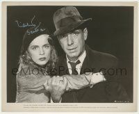 7x0808 LIZABETH SCOTT signed 8.25x10 still R54 best c/u with Humphrey Bogart from Dead Reckoning!