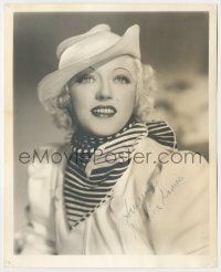 7x0818 MARION DAVIES signed deluxe 8x10 still '30s c/u of the beautiful star with cool hat & scarf!