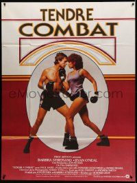 7y499 MAIN EVENT French 1p '79 great full-length image of Barbra Streisand boxing with Ryan O'Neal!
