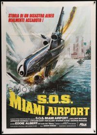 7y773 CRASH OF FLIGHT 401 Italian 1p '78 cool art of airplane crashing into water, William Shatner