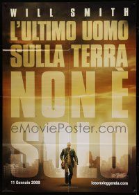 7y843 I AM LEGEND teaser Italian 1p '08 Will Smith is the last man on Earth, and he's not alone!