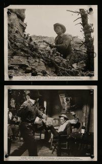 8d808 LONELY ARE THE BRAVE 4 8x10 stills '62 great portraits of scruffy cowboy Kirk Douglas!