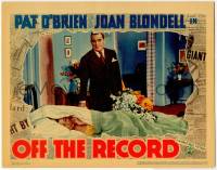 8f788 OFF THE RECORD LC '39 Pat O'Brien is amused by Joan Blondell hiding under the bed sheets!