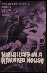 8h539 HILLBILLYS IN A HAUNTED HOUSE pressbook '67 country music, art of wacky ape & sexy girl!