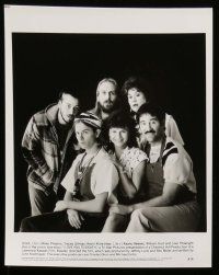 8h077 I LOVE YOU TO DEATH presskit w/ 14 stills '90 Kevin Kline, Tracey Ullman, River Phoenix!