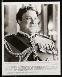 8h207 KING RALPH presskit w/ 10 stills '91 images of wacky American king John Goodman!