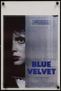 8m024 BLUE VELVET Belgian '86 directed by David Lynch, close-up of sexy Isabella Rossellini!