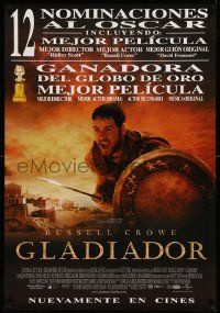 8p424 GLADIATOR DS Spanish '00 Ridley Scott, cool image of Russell Crowe in the Coliseum!