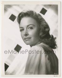 8r268 DONNA REED 8x10.25 still '40s glamour portrait with her head turned for MGM!