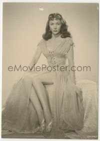 8r396 GLORIA GRAHAME 6.5x9.25 still '53 c/u showing her sexy legs from Prisoners of the Casbah!