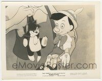 8r729 PINOCCHIO 8x10.25 still '40 Disney, Gepetto shows wooden Pinocchio to Figaro the cat!