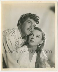 8r732 PIRATE 8.25x10 still '48 romantic close up of Judy Garland & Gene Kelly with mustache!