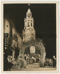 8r817 SEED deluxe 8x10 still '31 wonderful image of the world premiere Los Angeles theater at night