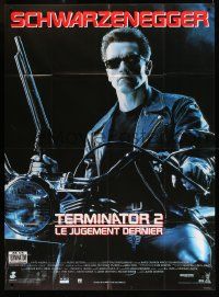 8t946 TERMINATOR 2 French 1p '91 great image of Arnold Schwarzenegger on motorcycle with shotgun!