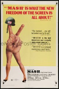 8y509 MASH 1sh '70 Elliott Gould, Korean War classic directed by Robert Altman!