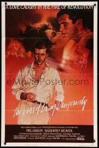 8y986 YEAR OF LIVING DANGEROUSLY 1sh '83 Peter Weir, great artwork of Mel Gibson by Stapleton!