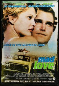 8z162 MAD LOVE bus stop '95 close-up of wild Drew Barrymore & Chris O'Donnell!