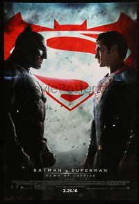 9c082 BATMAN V SUPERMAN advance DS 1sh '16 Ben Affleck and Henry Cavill in title roles facing off!