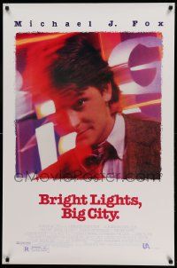 9c139 BRIGHT LIGHTS BIG CITY 1sh '88 Michael J. Fox, Kiefer Sutherland, Phoebe Cates!