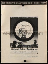 9d707 GET CARTER pressbook '71 cool image of Michael Caine with gun in assassin's scope!