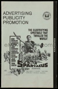 9d927 SPARTACUS pressbook R67 classic Stanley Kubrick & Kirk Douglas epic, cool gladiator art!