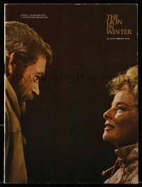 9d404 LION IN WINTER souvenir program book '68 Katharine Hepburn, Peter O'Toole as Henry II!