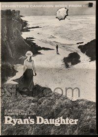 9d893 RYAN'S DAUGHTER pressbook '70 David Lean, art of Sarah Miles on beach + umbrella by Lesser!