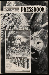 9d987 WHEN DINOSAURS RULED THE EARTH pressbook '71 an age of unknown terrors & virgin sacrifices!