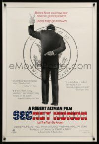 9k790 SECRET HONOR 16x24 video poster R87 Robert Altman, Nixon, anyone can be President!