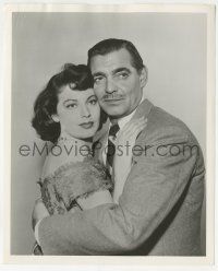 9m368 HUCKSTERS 8x10 key book still '47 romantic close up of Clark Gable & beautiful Ava Gardner!