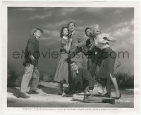 9m403 IT CAME FROM OUTER SPACE 8.25x10 still '53 group shot of scared Carlson, Rush & 5 more!