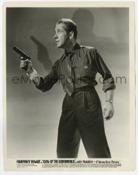 9m452 KING OF THE UNDERWORLD 8x10.25 still '39 Humphrey Bogart w/gun & his own monogrammed shirt!