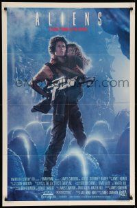 9p035 ALIENS int'l 1sh '86 James Cameron, Sigourney Weaver as Ripley holding Carrie Henn, rare!