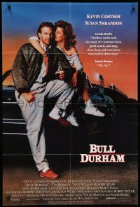 9p141 BULL DURHAM int'l 1sh '88 great image of baseball player Kevin Costner & sexy Susan Sarandon