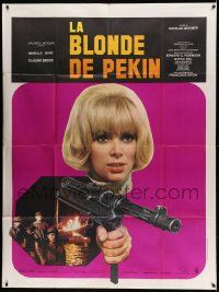 9z757 BLONDE FROM PEKING French 1p '67 great image of sexy Mireille Darc with machine gun!