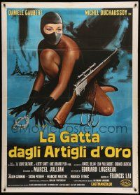 9z338 GOLDEN CLAWS OF THE CAT GIRL Italian 1p '68 art of sexy assassin Danieli Gaubert with rifle!