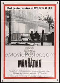 9z389 MANHATTAN Italian 1p '79 classic image of Woody Allen & Diane Keaton by Queensboro bridge!